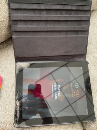 Lote iPad y 2 iPhone (6 Plus y 7 Plus)