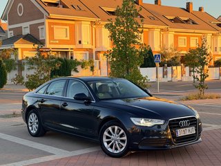 Audi A6 2.0 TDI 177 CV, año 2013, con 300.000 km y