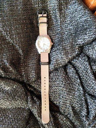 Correa de reloj tipo NATO 18mm Beige