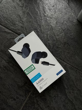 Auriculares Nuevos final A4000