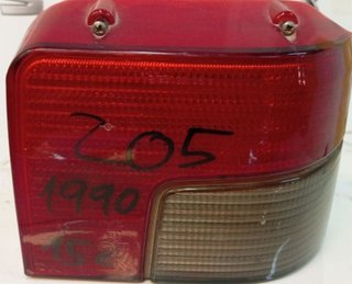 Peugeot 56717 piloto trasero derecho 89094 205 1.8