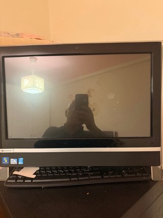 Ordenador Todo en Uno Packard Bell Táctil