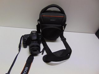 CAMARA REFLEX DIGITAL CON FUNDA (184248)