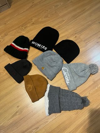 Pack de 8 Gorros de Invierno Talla Medianos