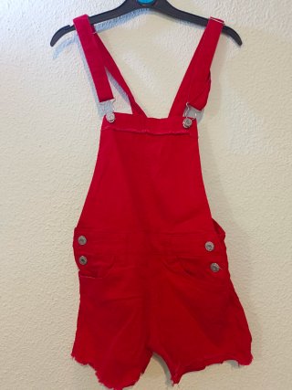 Peto Corto Rojo