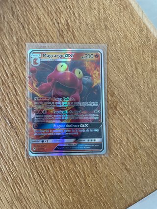 Carta Pokémon Magcargo GX