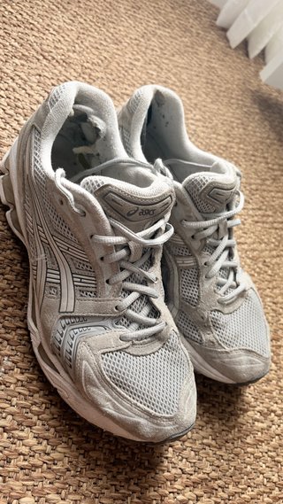 Zapatillas Asics Grises