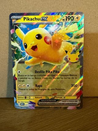 Carta Pokémon Pikachu ex