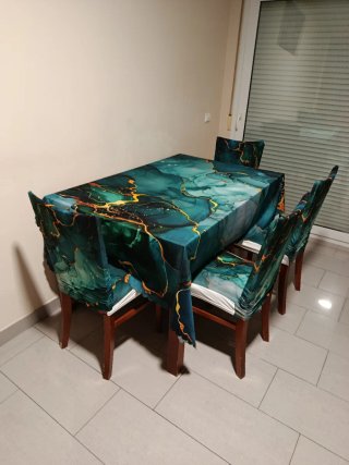 Mesas de comedor con cuatro sillas