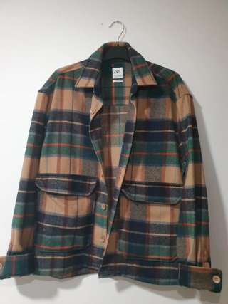 Chaqueta de cuadros Zara