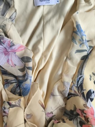 Vestido Fórmula Joven Amarillo Flores Talla 42
