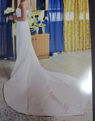 Vestido de novia con cola