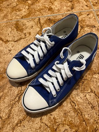 Zapatillas de lona Mustang azules talla 41
