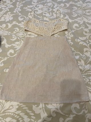 Vestido de lino y crochet