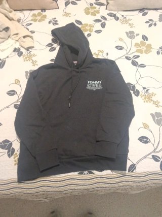 Sudadera Tommy Jeans Negra
