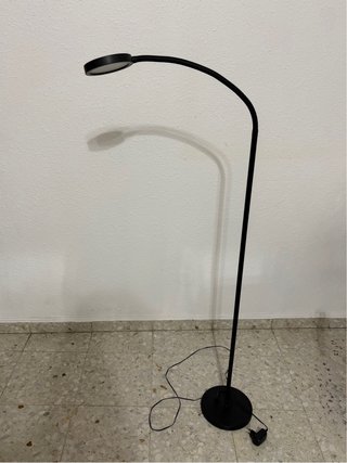 Lámpara de pie lectura LED