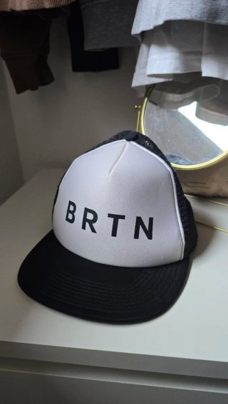 Gorra Burton BRTN Blanca y Negra