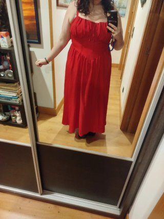 Vestido Rojo Efecto Corsé