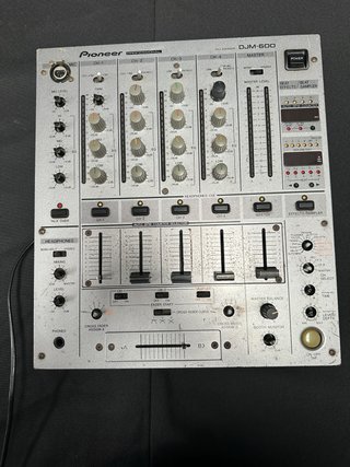 Mesa de Mezclas Pioneer DJM-600