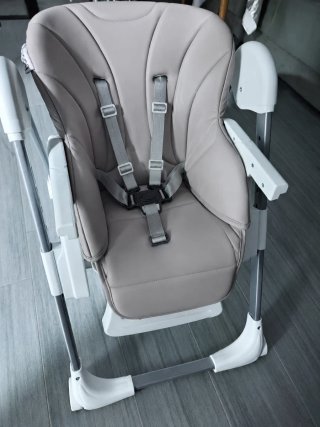 Trona de bebé Babify