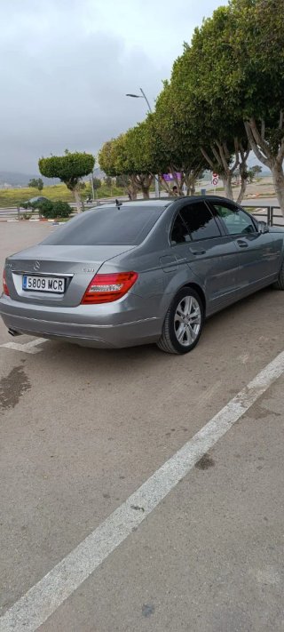 Mercedes-Benz Clase C 2011