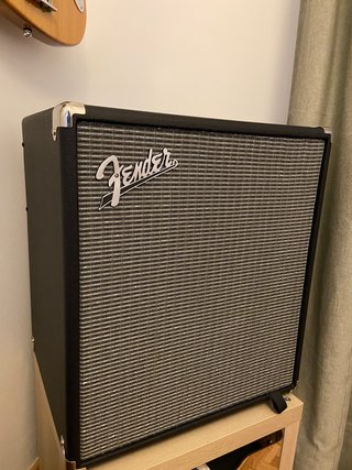 Amplificador Bajo Fender Rumble 100 v3
