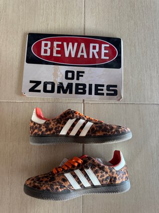 Zapatillas Adidas Leopardo Talla 39
