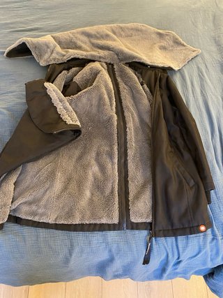 Abrigo de Porteo y Premamá Wombat Wallaby Talla S