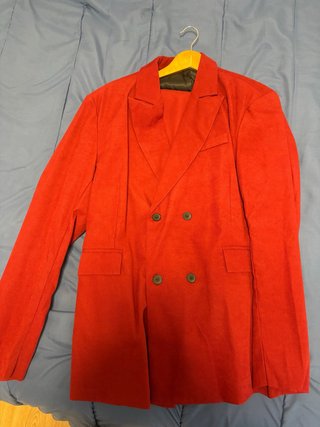 Traje Rojo de Hombre Talla XL sin estrenar