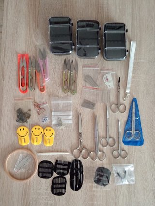 Lote de accesorios de costura