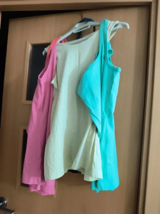 Lote de 5 Camisetas Tirantes. Varias marcas 11/14T