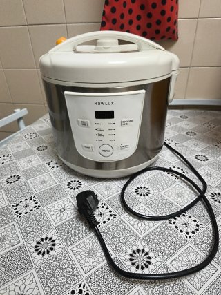 Robot de cocina Newlux multifunción