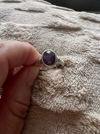 Sortija de Plata con Piedra Morada
