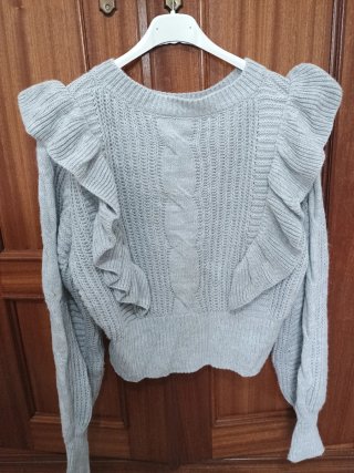 Jersey de lana con volantes