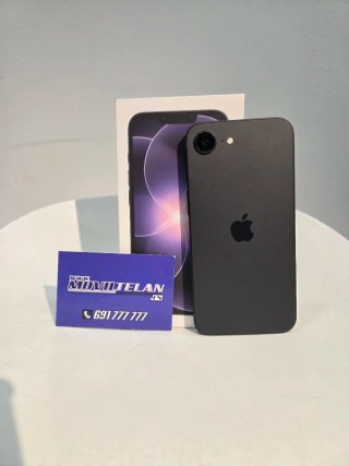 iPhone 17e 256GB Nero 100% batteria sana