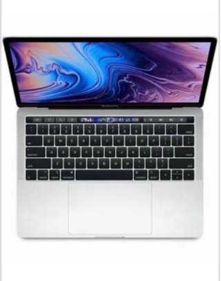 MacBook Pro 14 (2022) Plateado