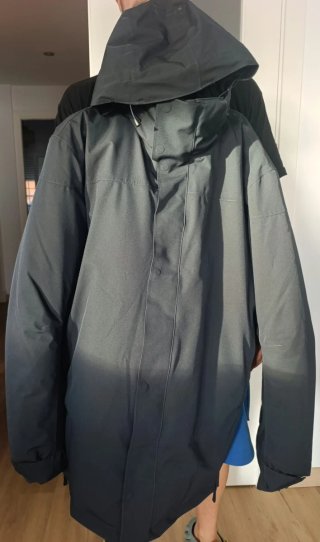 Chaquetón azul marino con Capucha