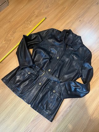 Chaqueta de Cuero Negra Estilo Y2K
