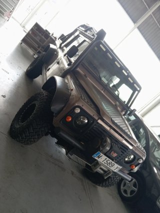 Land Rover Defender 1998