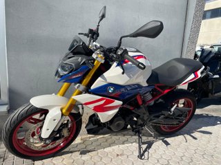 dasMoto vende BMW G310R con 1950 km (2023)