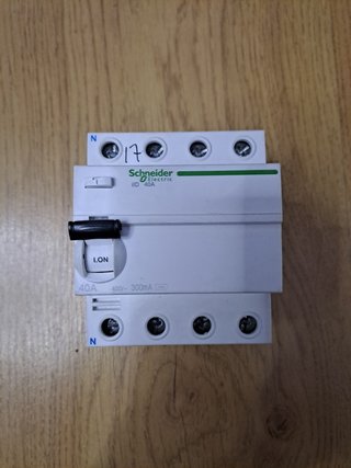 Interruptor Diferencial Schneider iID 40A