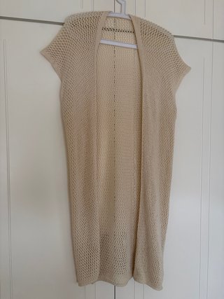 Poncho de Punto Calado Beige
