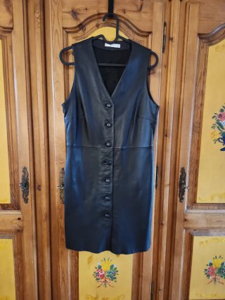 Vestido Chaleco de Cuero Negro