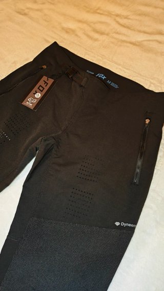 Pantalón MTB Fox Flexair Negro