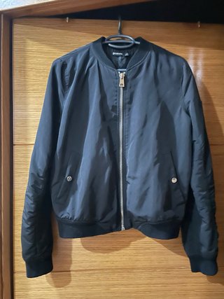 Cazadora Bomber Stradivarius Negra