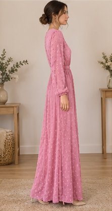 Vestido largo rosa empolvado con textura floral