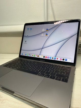 MacBook Pro Apple