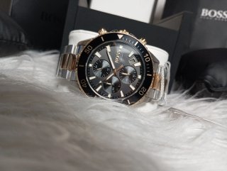 Reloj Hugo Boss Negro y Dorado