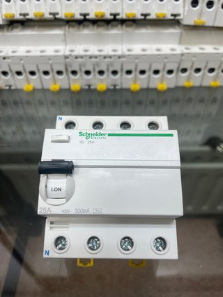 Interruptor Diferencial Schneider Acti9 25A 4P