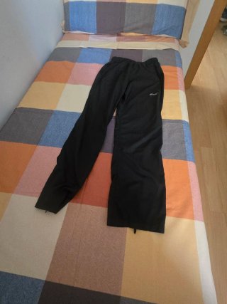 Pantalón de chándal ASICS negro
